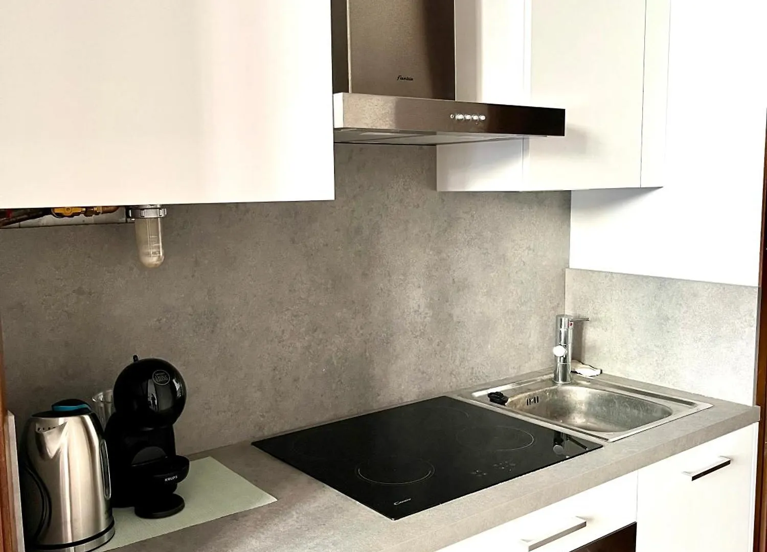 New San Lazzaro House 2 Boho Style -Piazza Pontida Apartment Bergamo 0*,  Italy